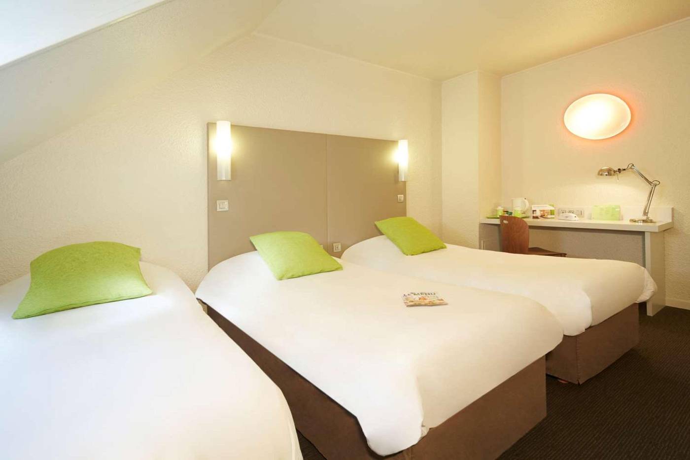 Campanile-Paris-Ouest---Levallois-Perret-Room-22