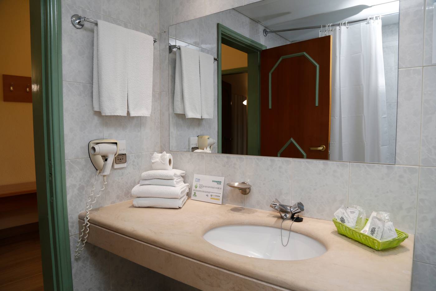 Ondamar-Hotel-Room-50