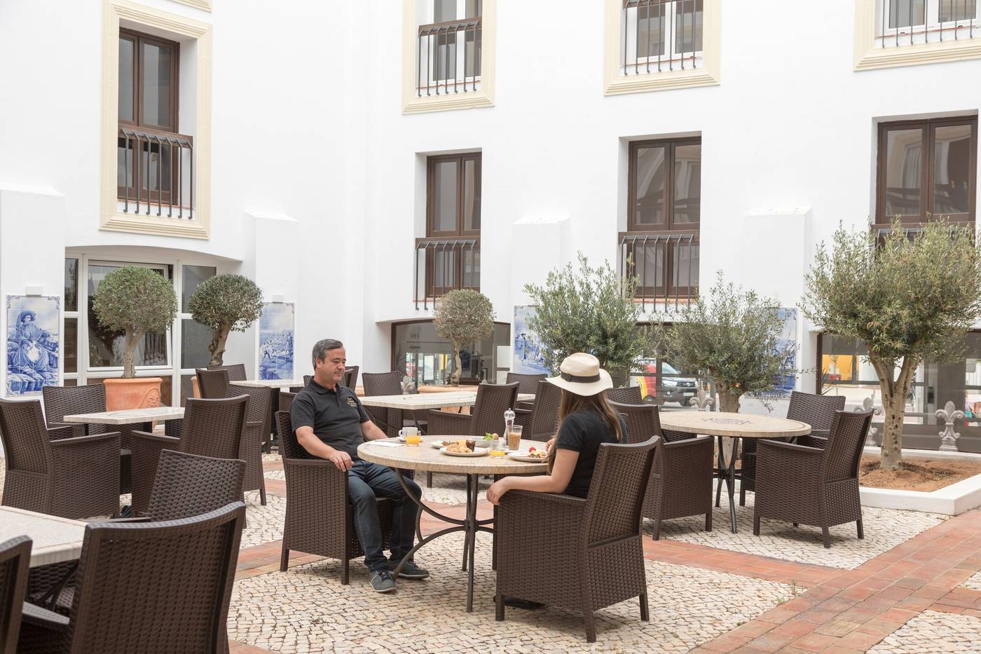 Hotel-Carvoeiro-Sol-Bar-3