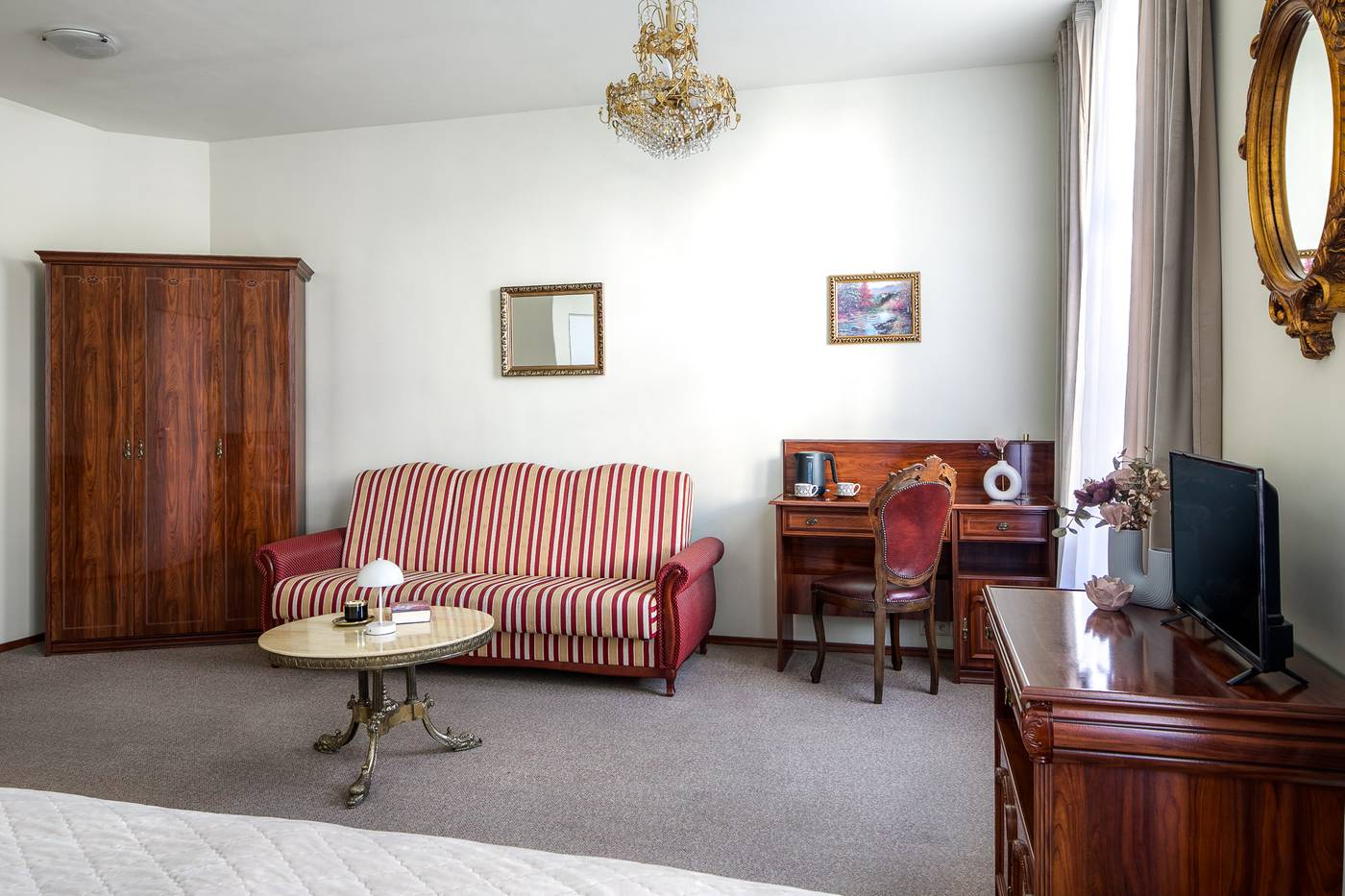 Old-Time-Aparthotel-Room-16