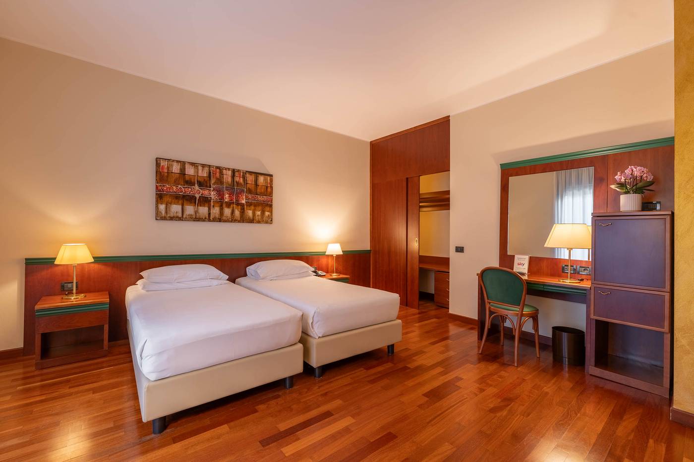 Hotel-Raffaello-Room-10