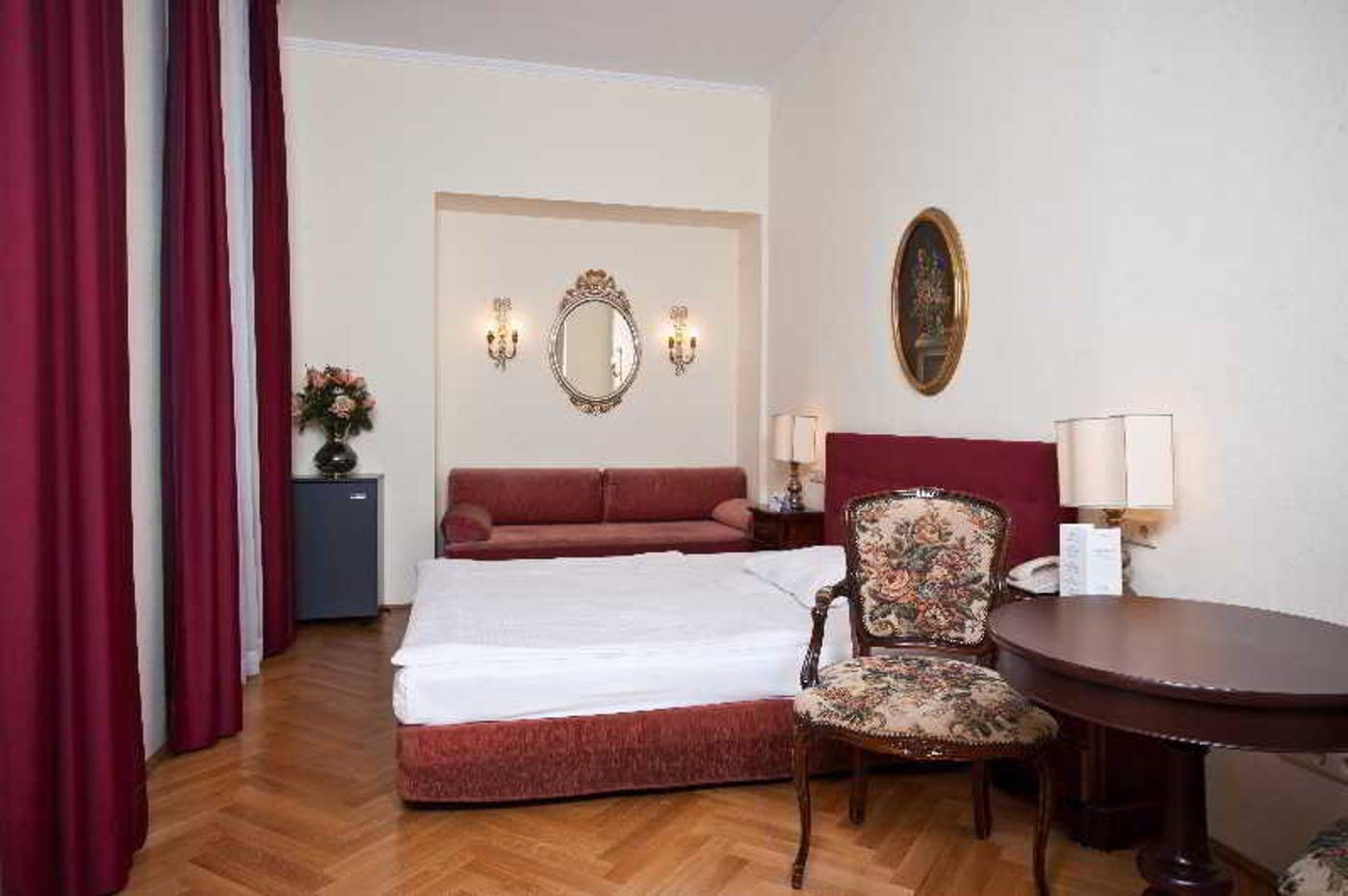 Regina - Austria - VIENNA - Room - 13