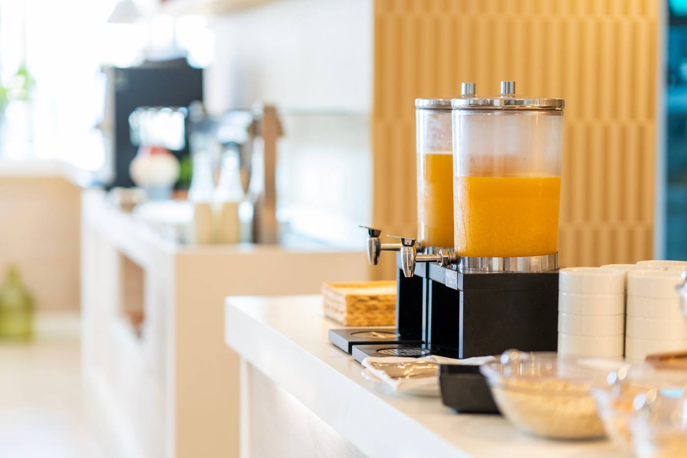 Hotel-LIVVO-Anamar-Suites-Restaurant-52