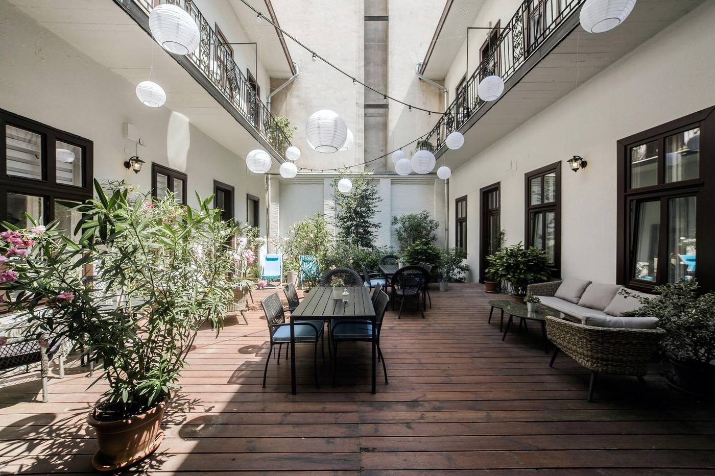 House-Beletage-Terrace-10