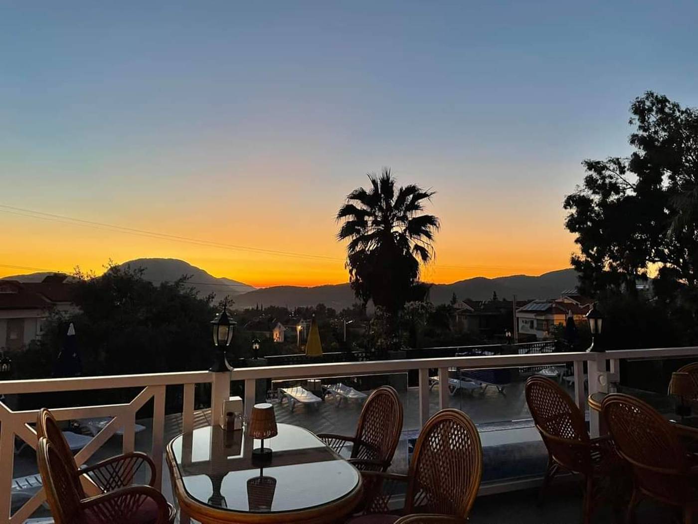 Celay-Hotel-Terrace-33