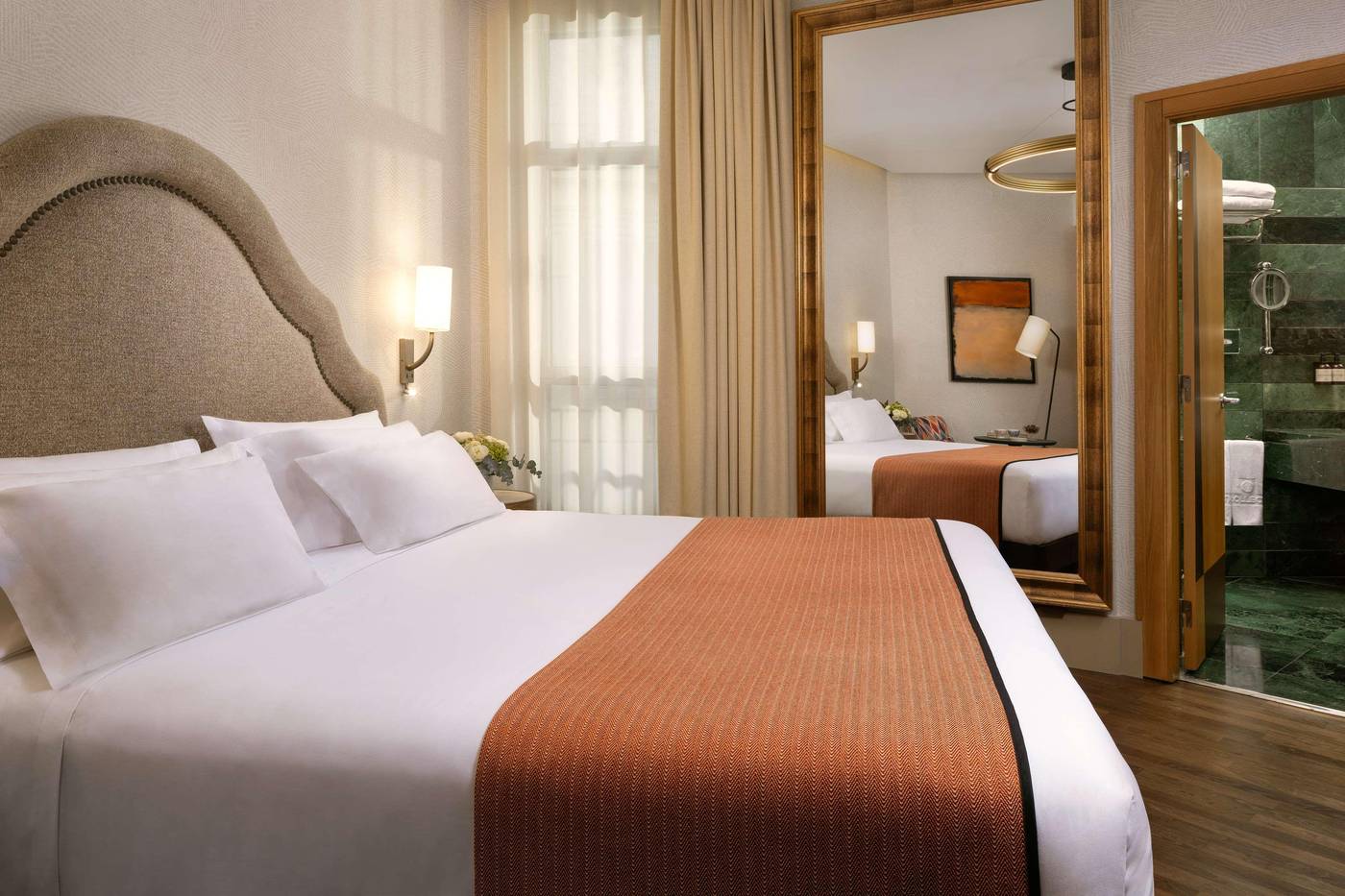 NH-Collection-Madrid-Paseo-del-Prado-Room-25