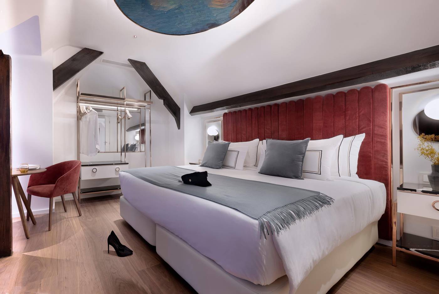 Melia-Paris-Notre-Dame-Room-29