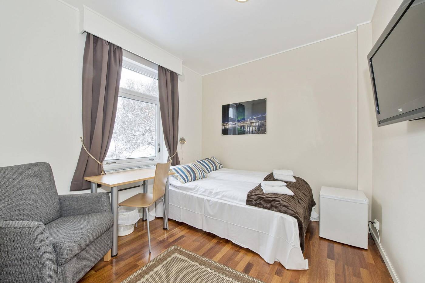 Enter Viking Hotel-Norway-Tromso-Room-10