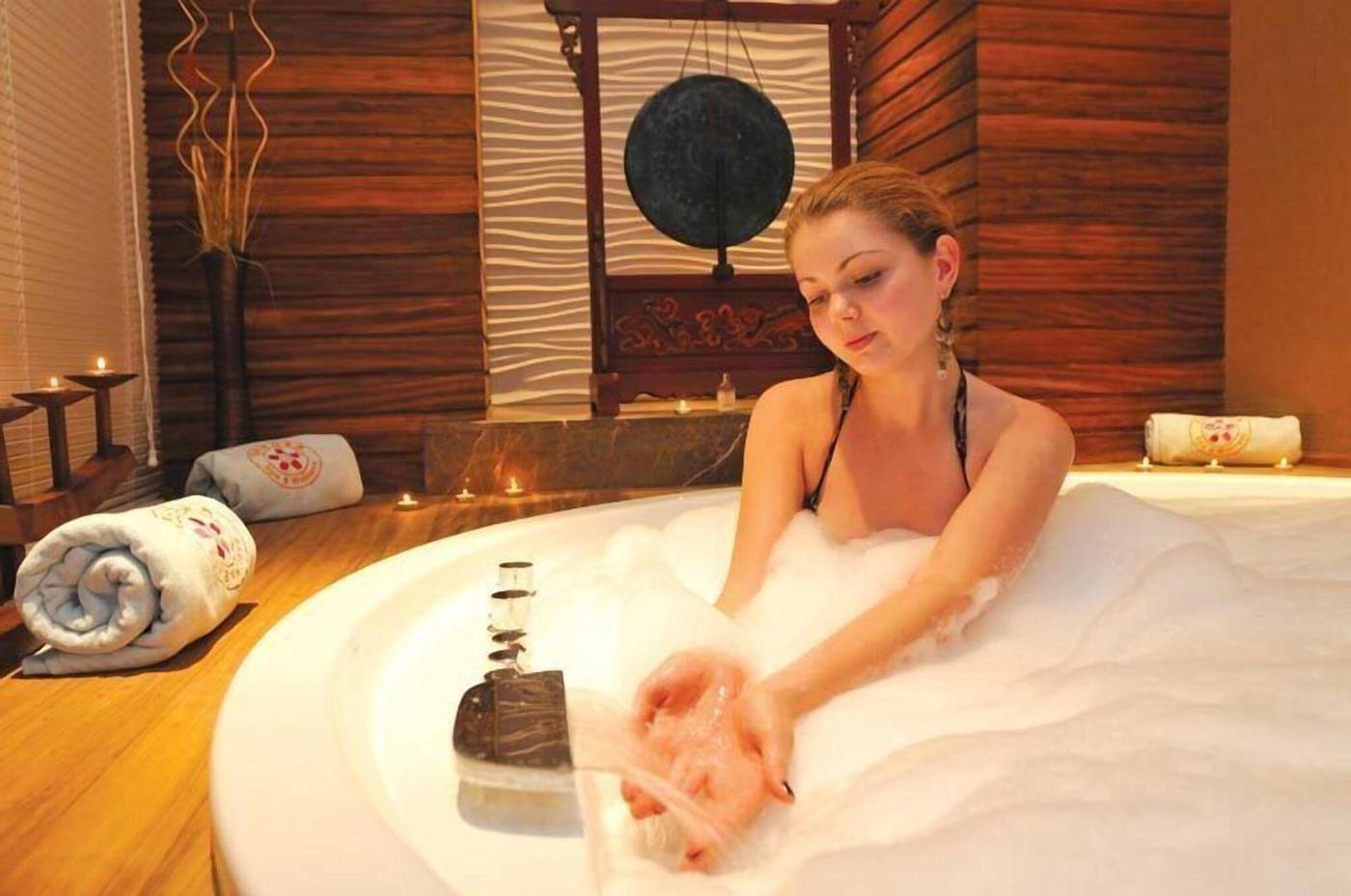 Fame-Residence-Kemer-Pool-76