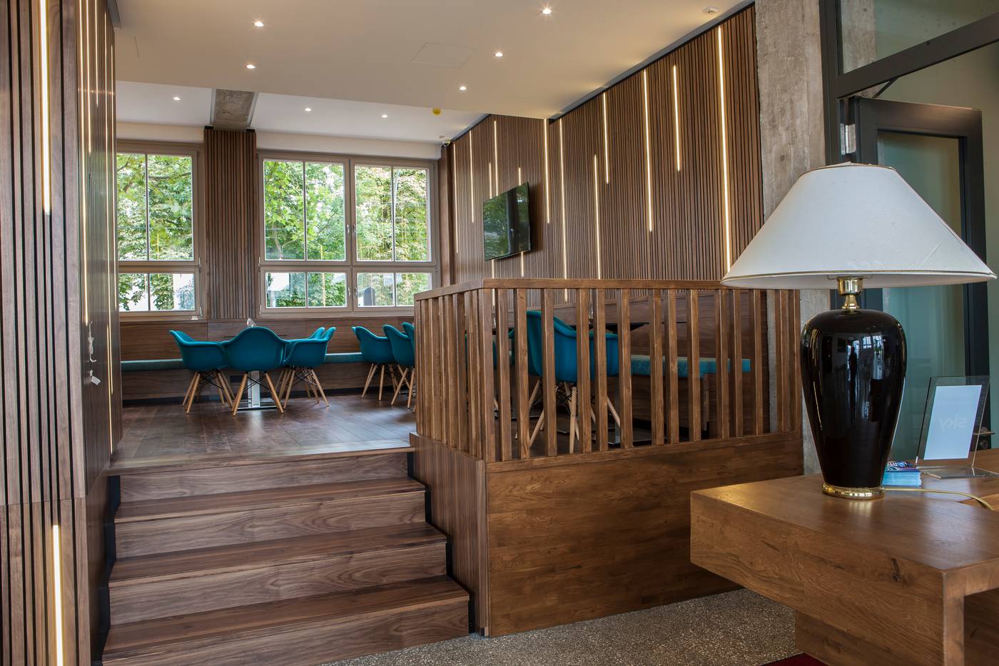 H24 Hotel Berlin Lichtenberg-Germany-Berlin-Lobby-7