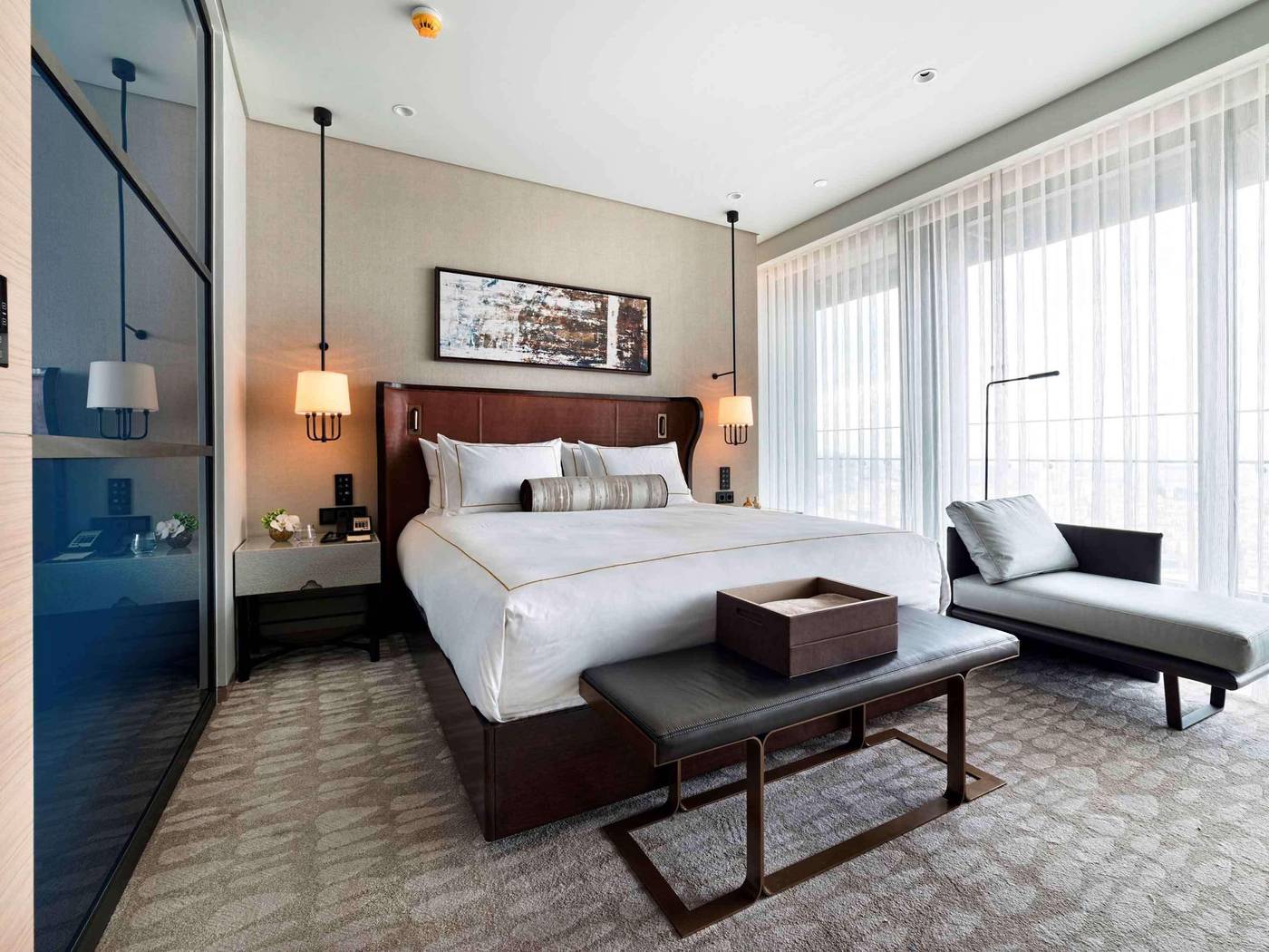 Fairmont-Quasar-Istanbul-Room-36