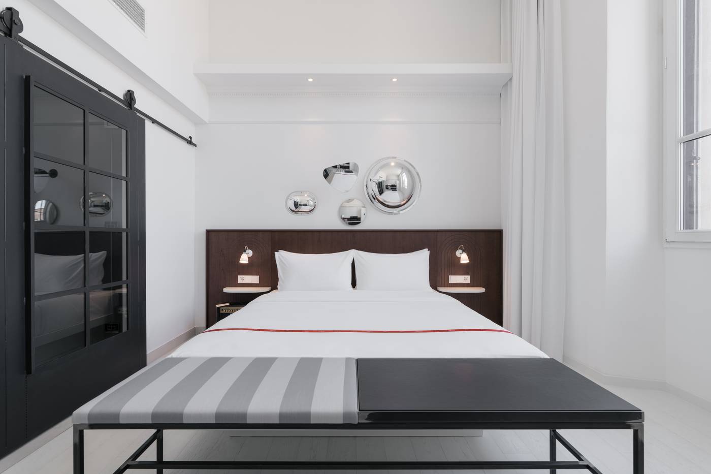 Ruby-Bea-Hotel-Florence-Room-4