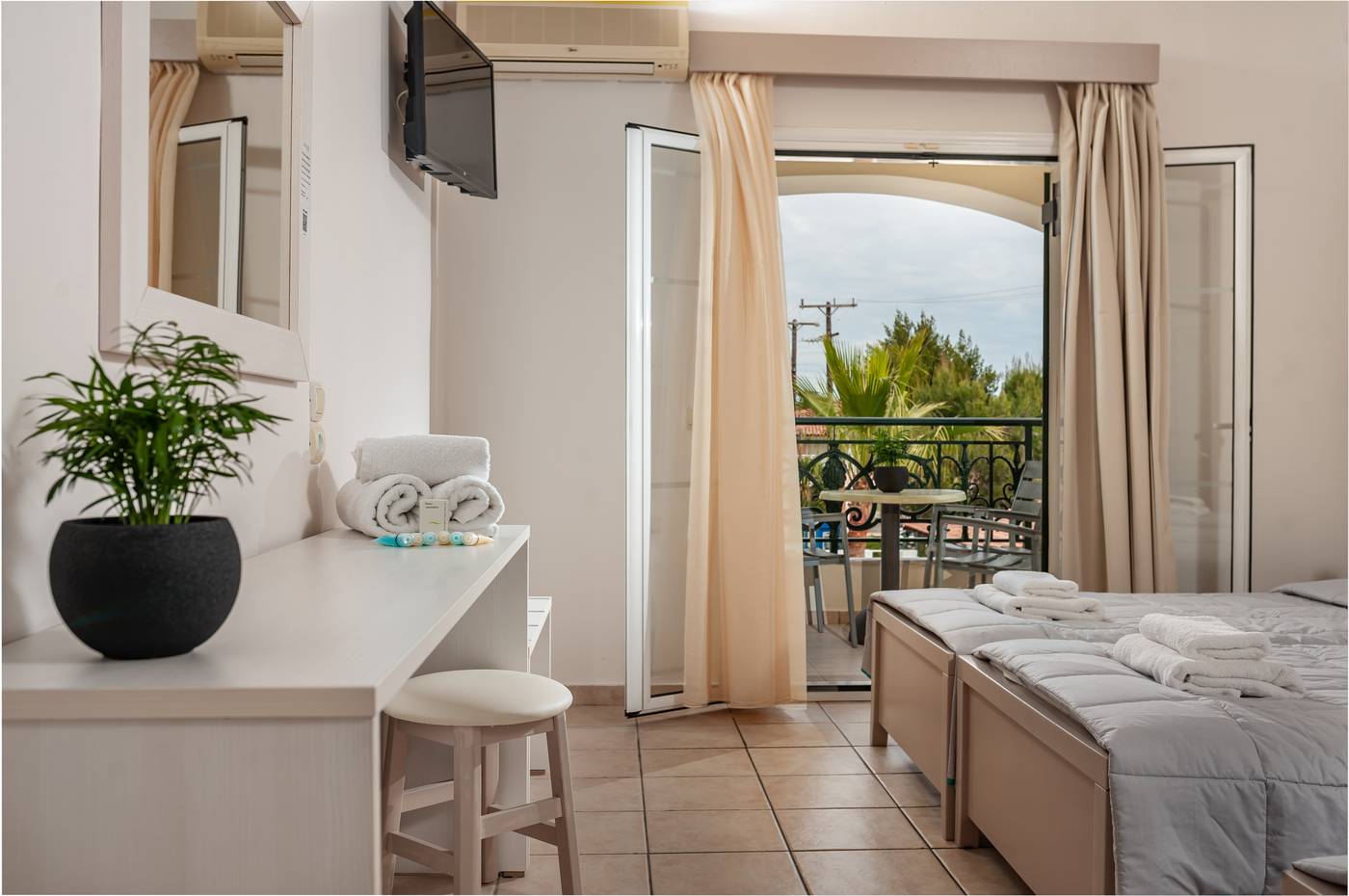 Atlantis-Hotel-Zante-Room-31