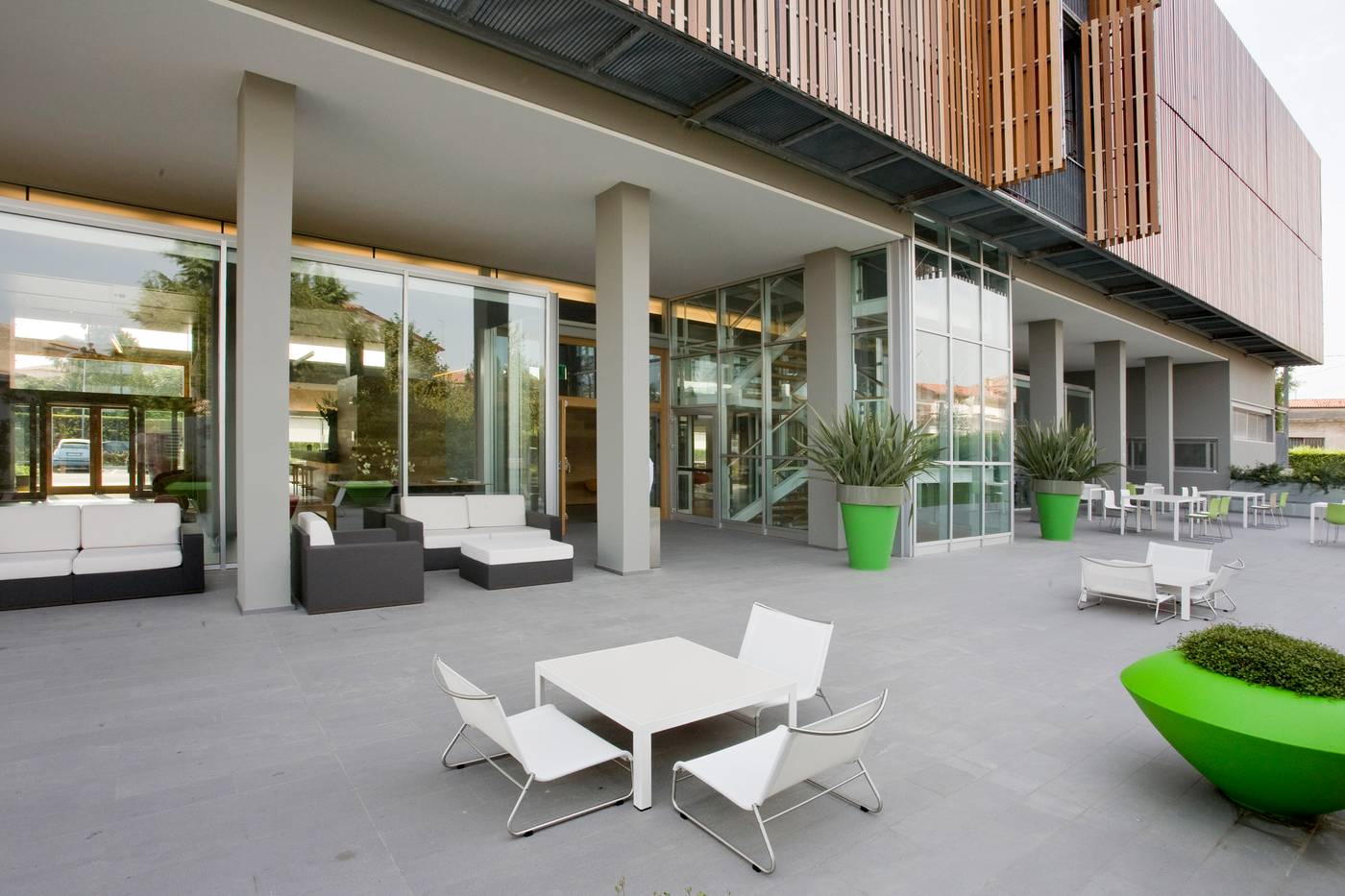 Mod 5 Living Hotel-Italy-Sandra Di Castelnuov-Terrace-4