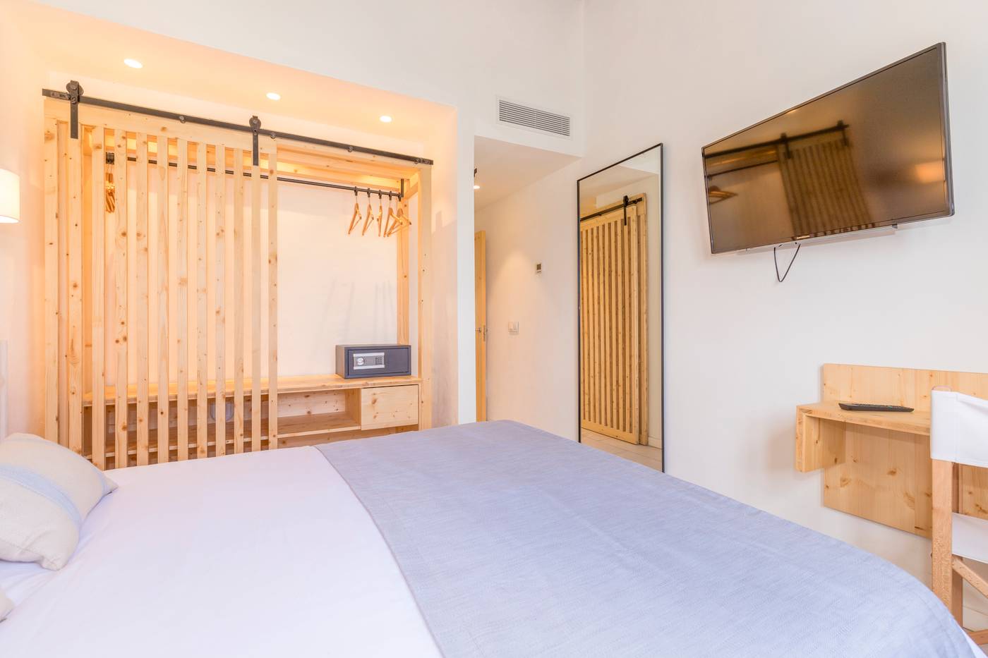 Mar-Hotels-Paradise-Club---Spa-Room-28