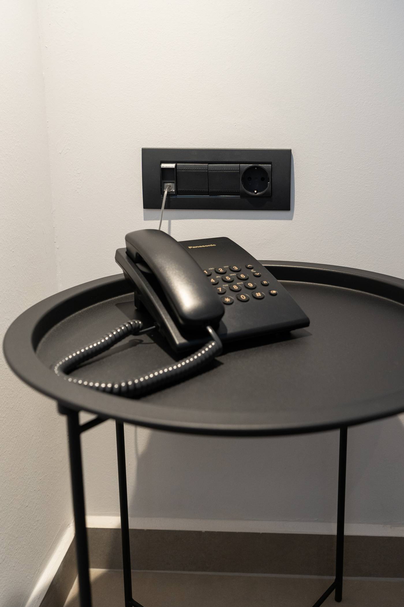 Zoes-Hotel-Room-48