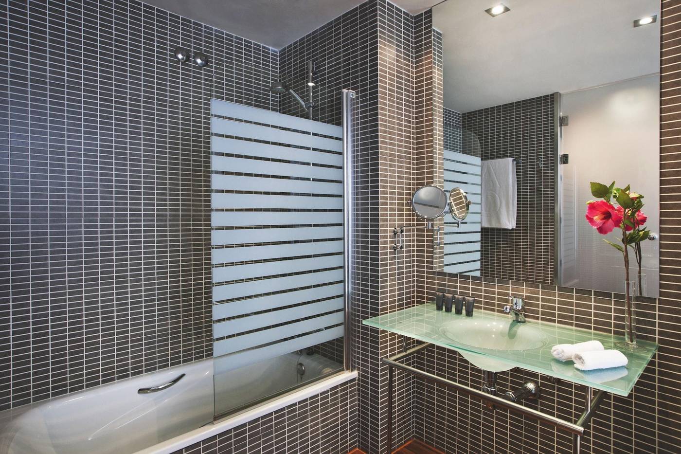 AC-Madrid-Recoletos-Room-41