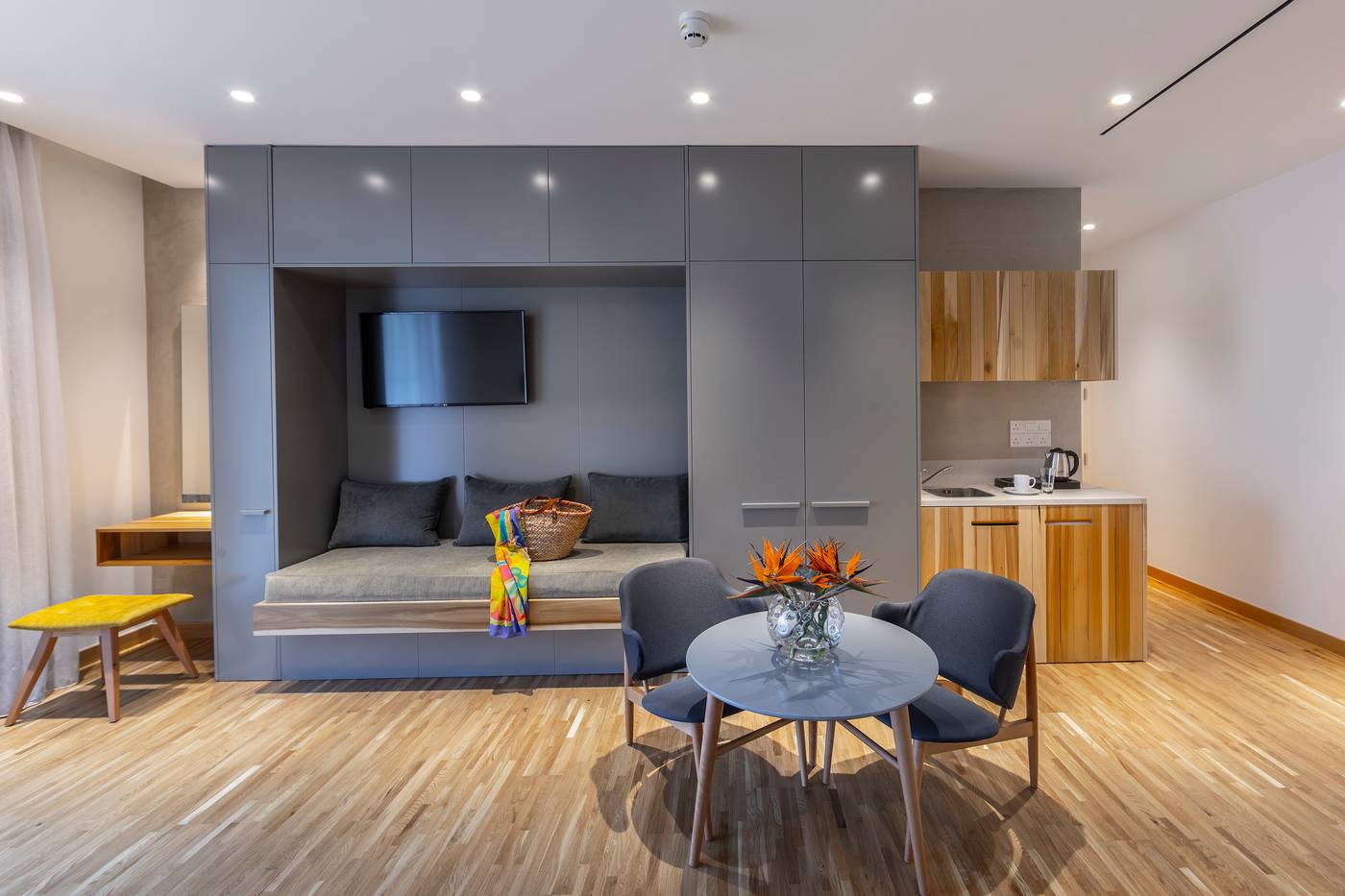 Anemi-Hotel-and-Suites-Room-27