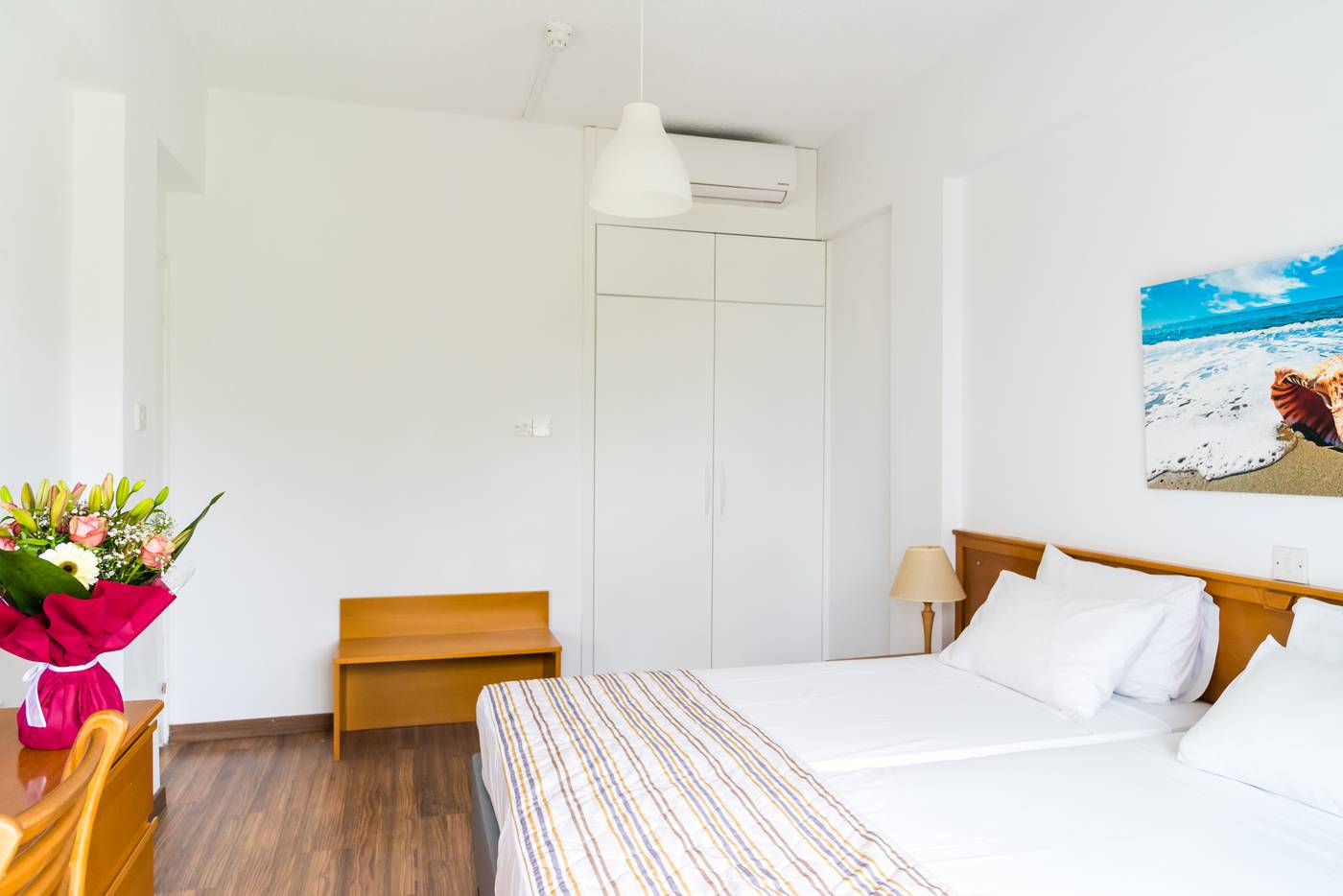 Helios-Bay-Room-28