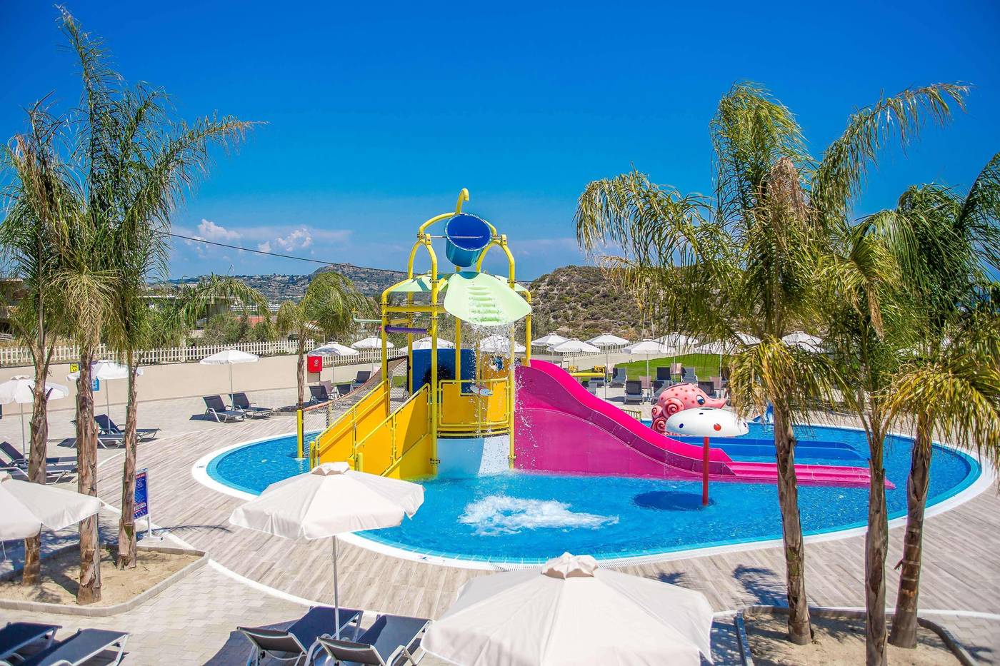 Venezia-Resort-Hotel-Sports-and-Entertainment-85