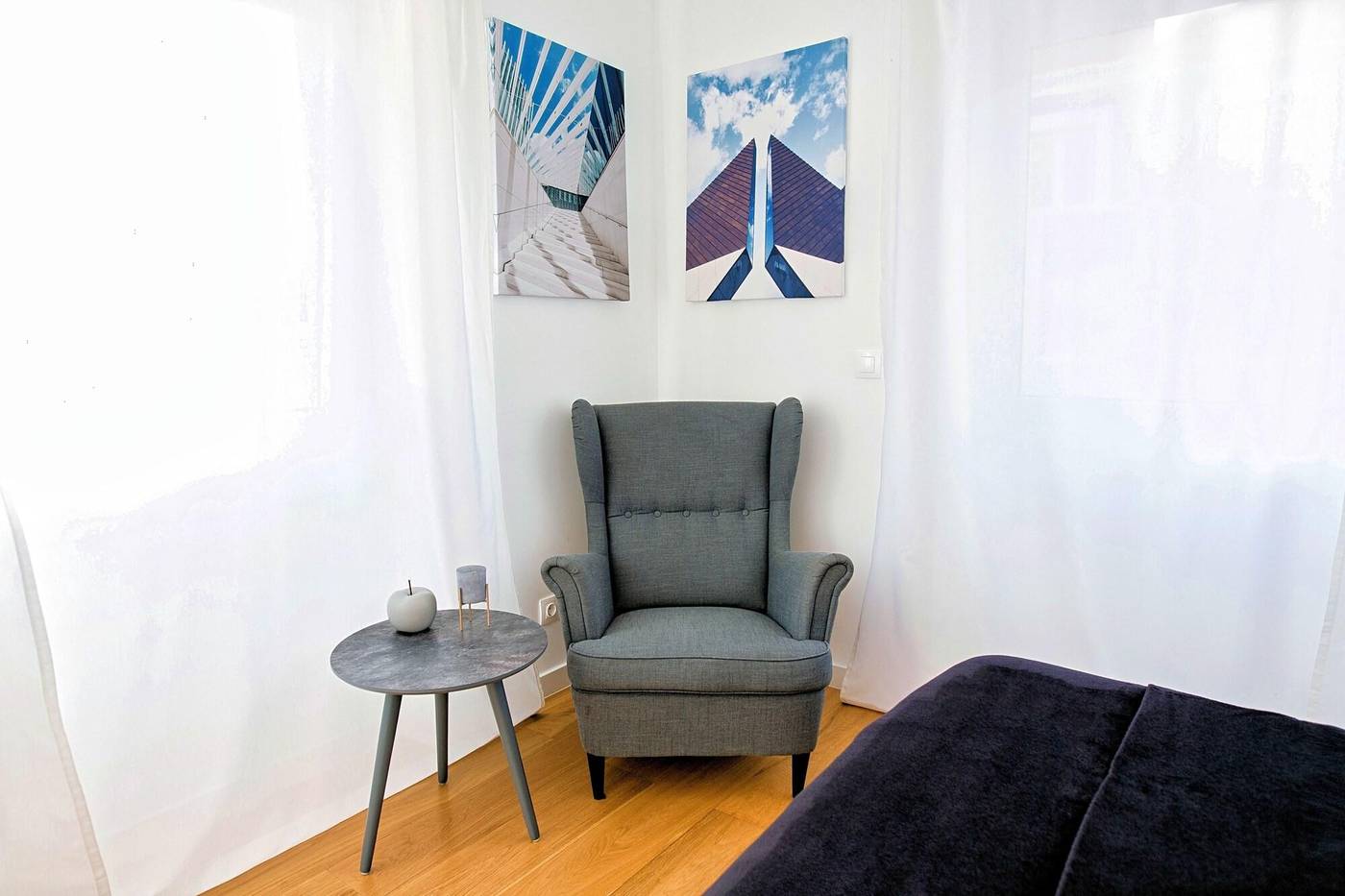 Industrial-Lisbon-Apartment---Adults-Only-Room-22