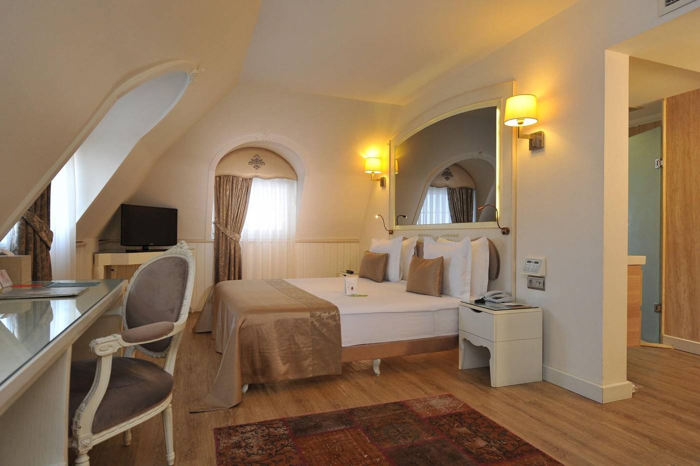 Hotel-Yasmak-Sultan-Room-15