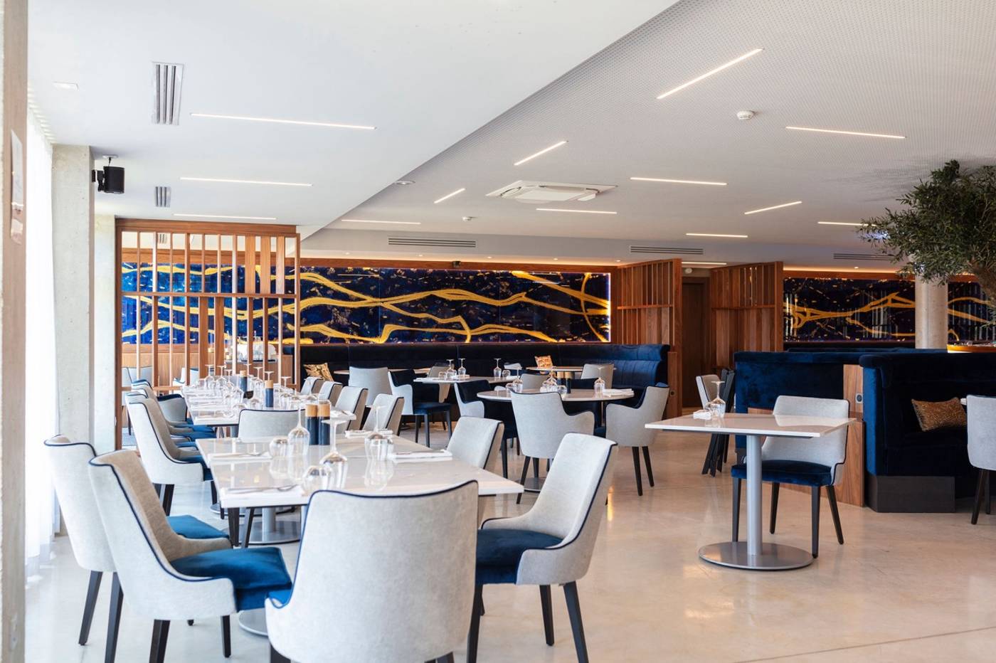 Ki-Space-Hotel---Spa-near-Disneyland-Paris-Restaurant-60