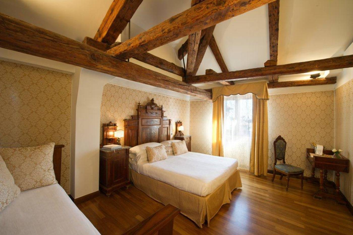 Palazzo-Bembo-Exclusive-Accommodation-Room-4
