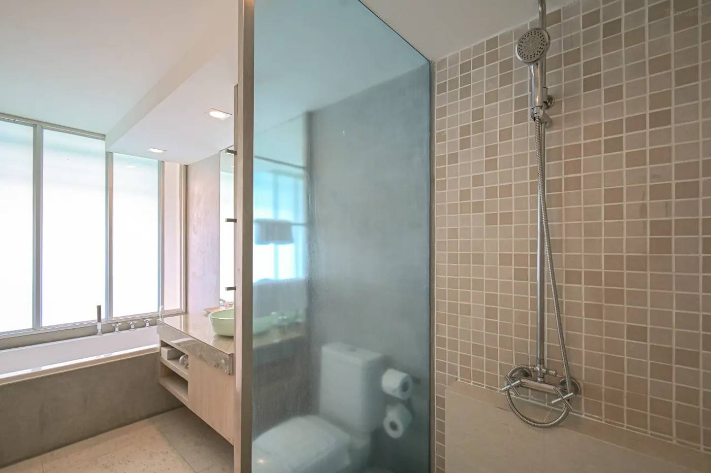 Ramada-by-Wyndham-Phuket-Southsea-Room-53