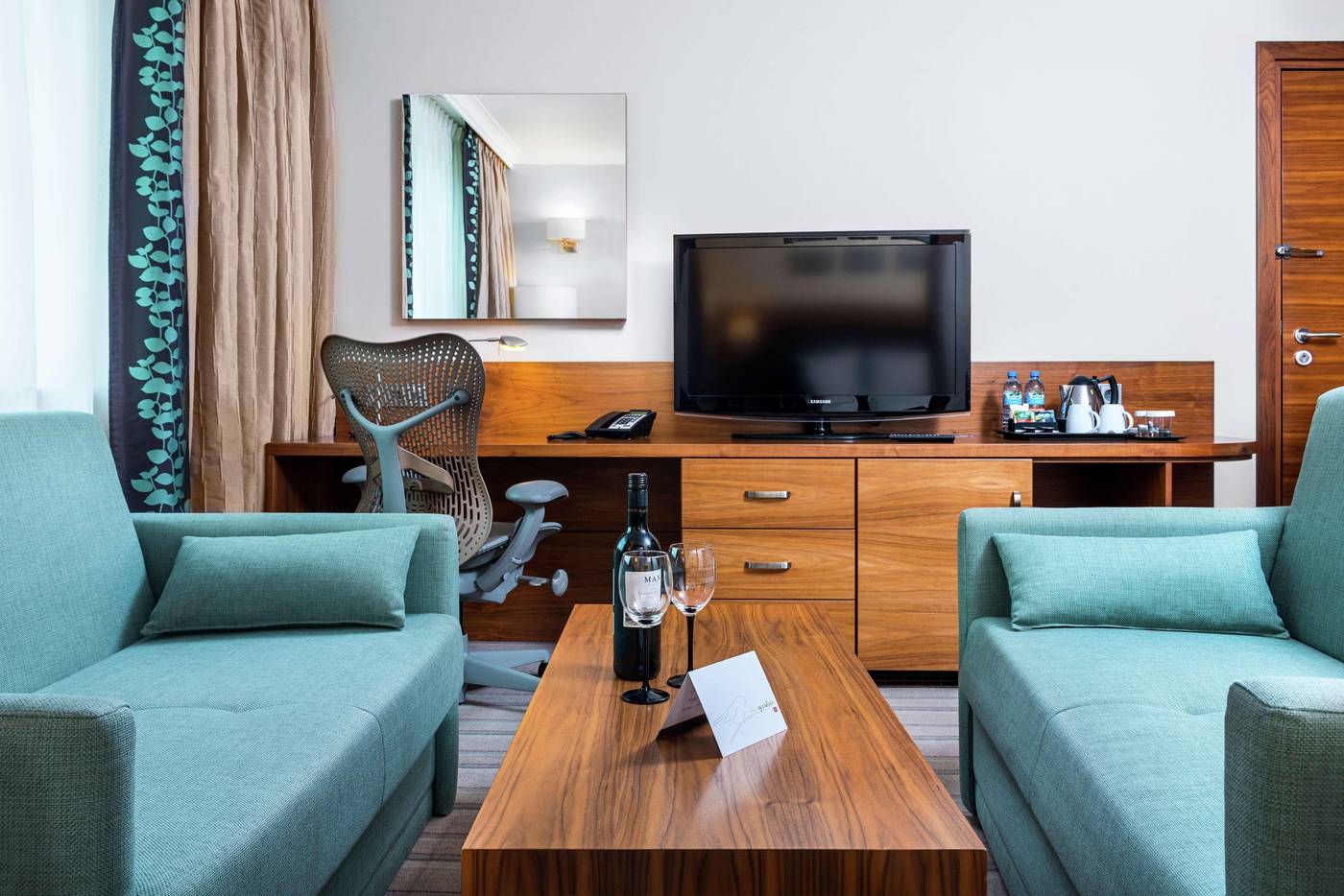 Hilton-Garden-Inn-Krakow-Room-6