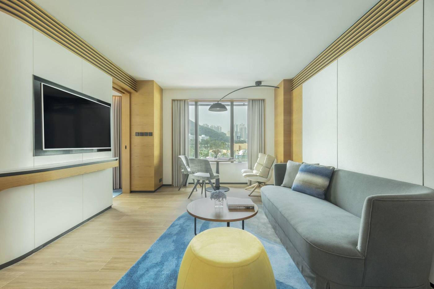 Hong-Kong-Ocean-Park-Marriott-Hotel-Room-36