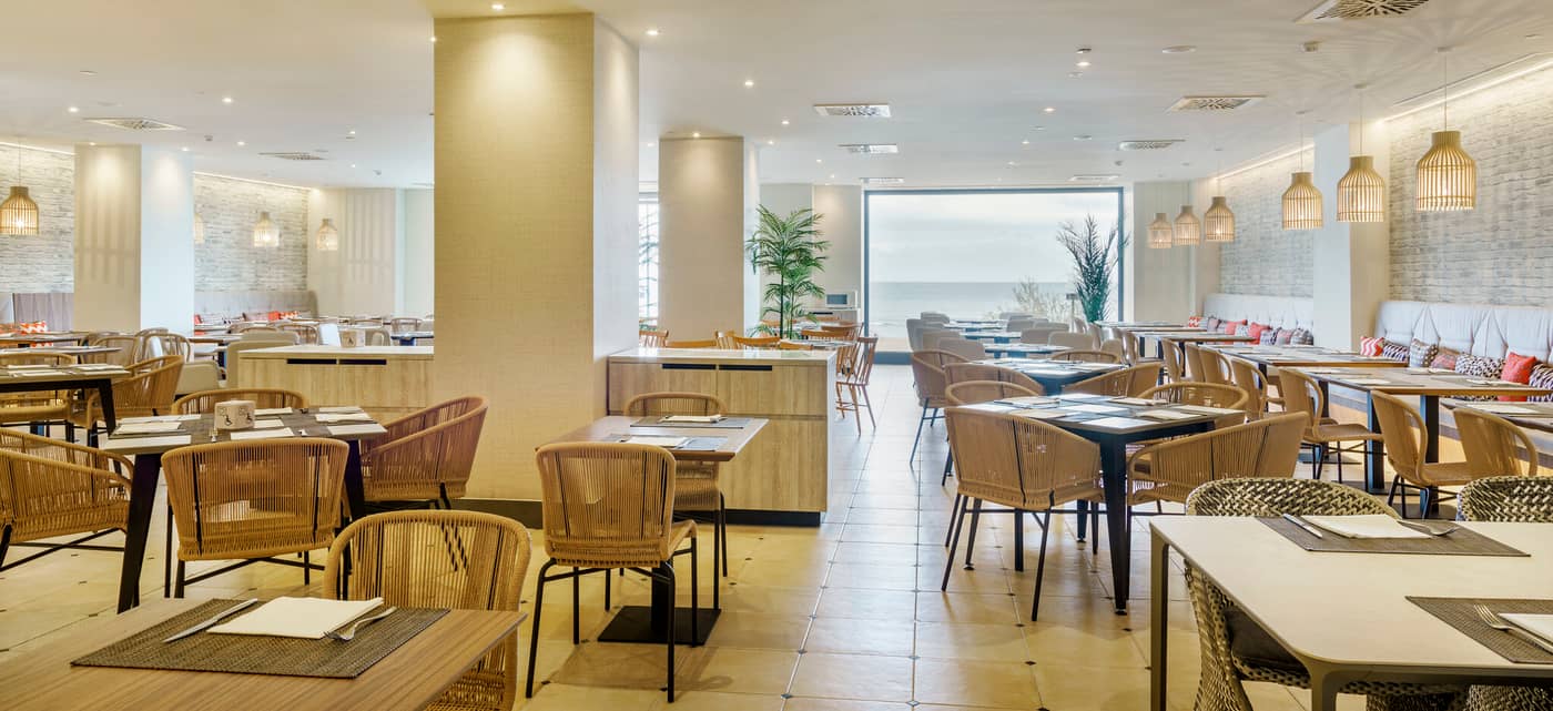 Ilunion-Fuengirola-Restaurant-35