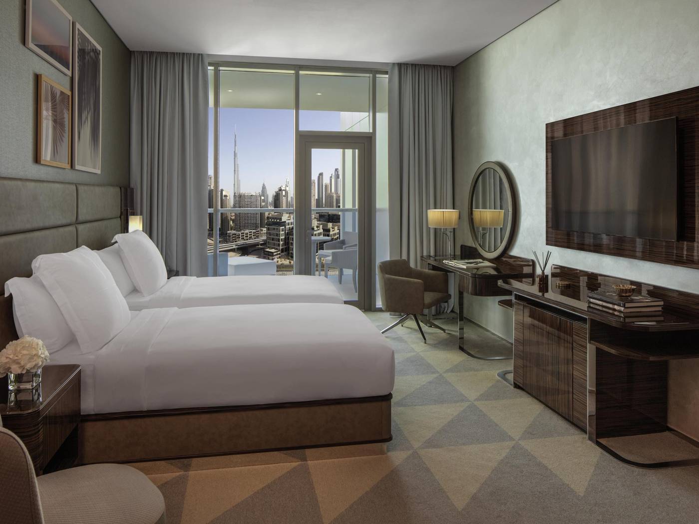 Hyde-Hotel-Dubai-Room-16
