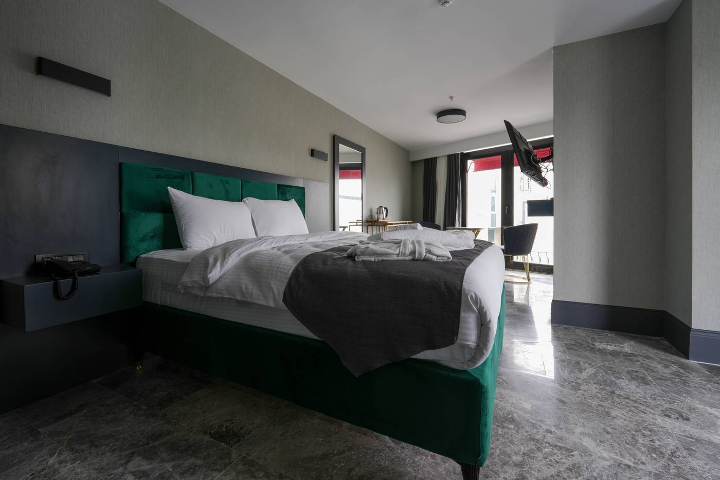 Hotel-Kurucesme-Business-Room-19