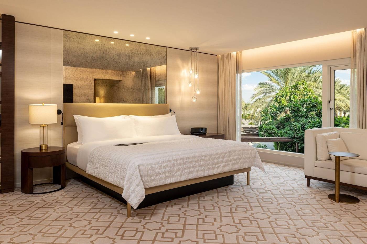 Le-Meridien-Dubai-Hotel---Conference-Centre-Room-32