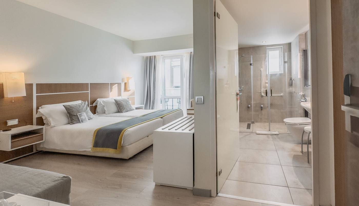 St--George-Lycabettus-Room-36