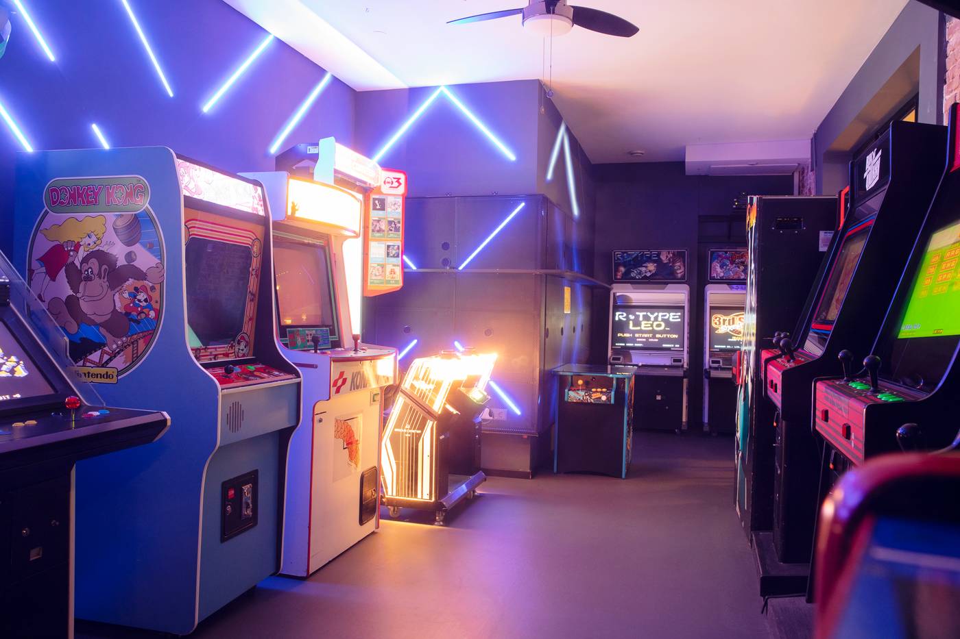 The-Arcade-Hotel-Sports-and-Entertainment-49