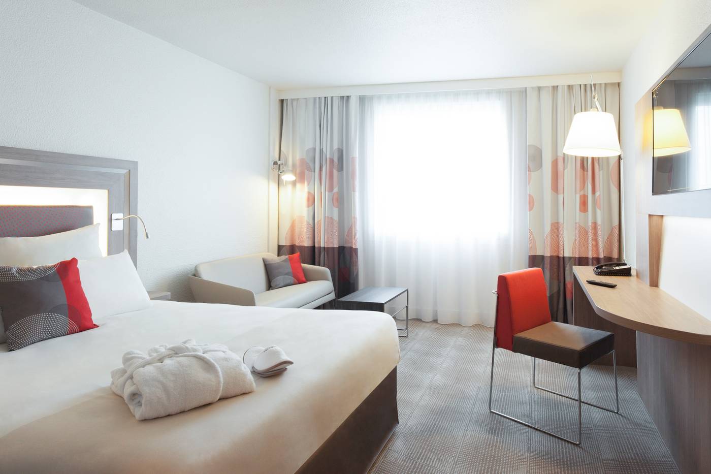 Novotel-Paris-17-Room-36