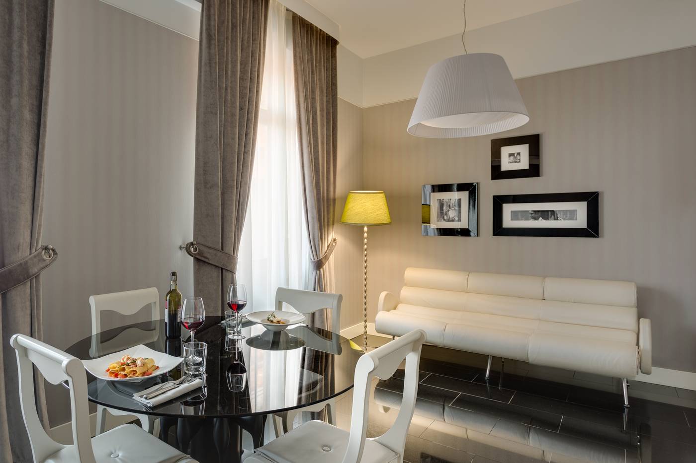 Grand-Hotel-Palace-Room-28