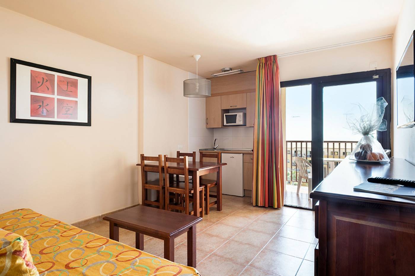 Best-Alcazar-Room-26