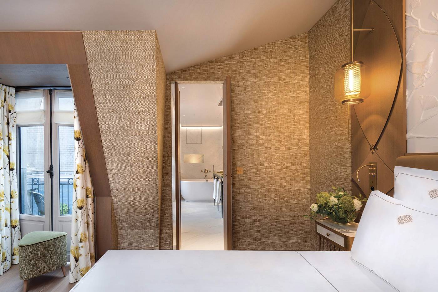 La-Demeure-Montaigne-Room-39