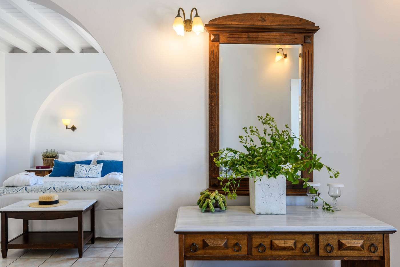 Pelican-Bay---Art-Hotel-Room-44