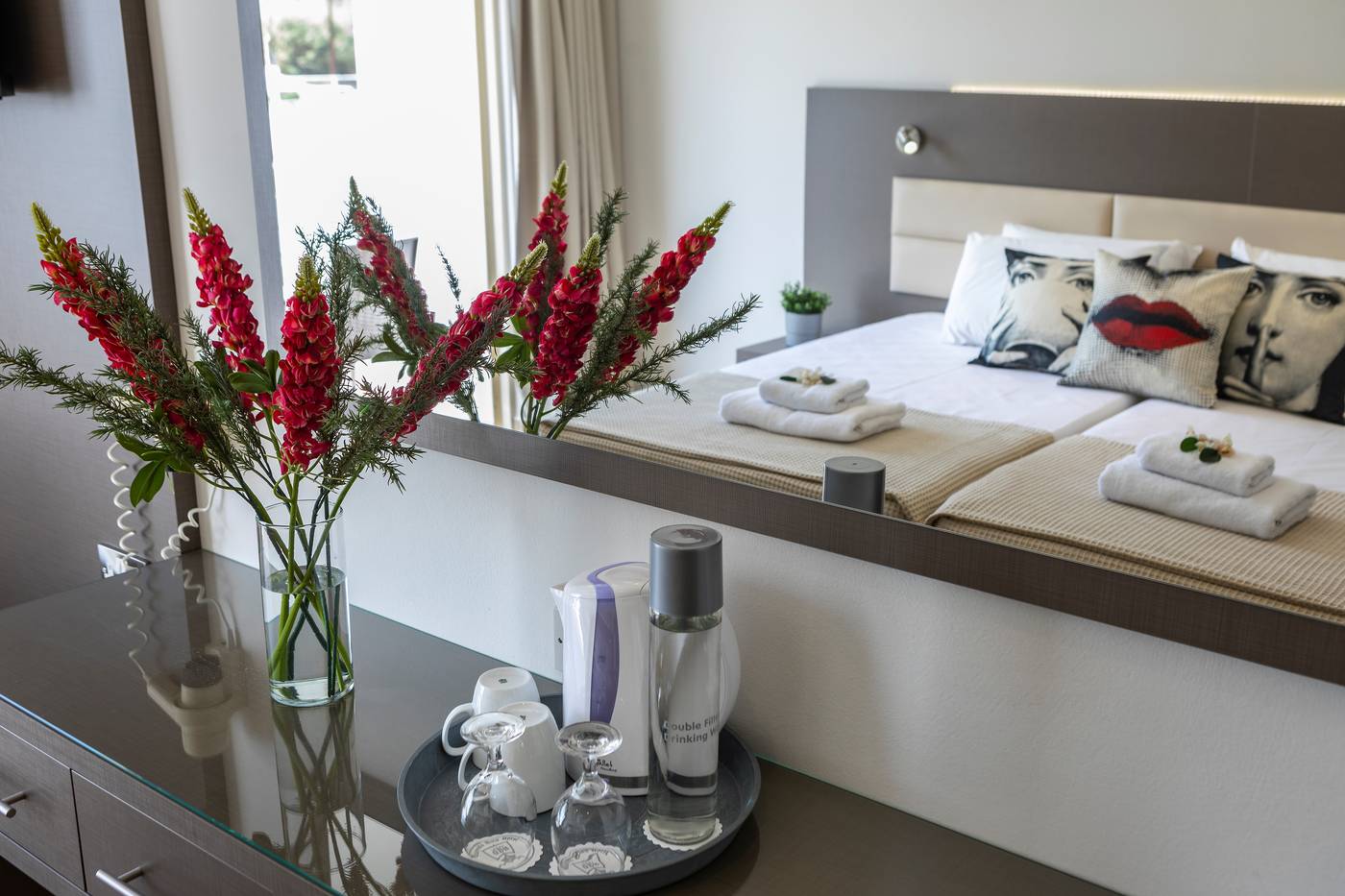 Queens-Bay-Hotel-Room-39