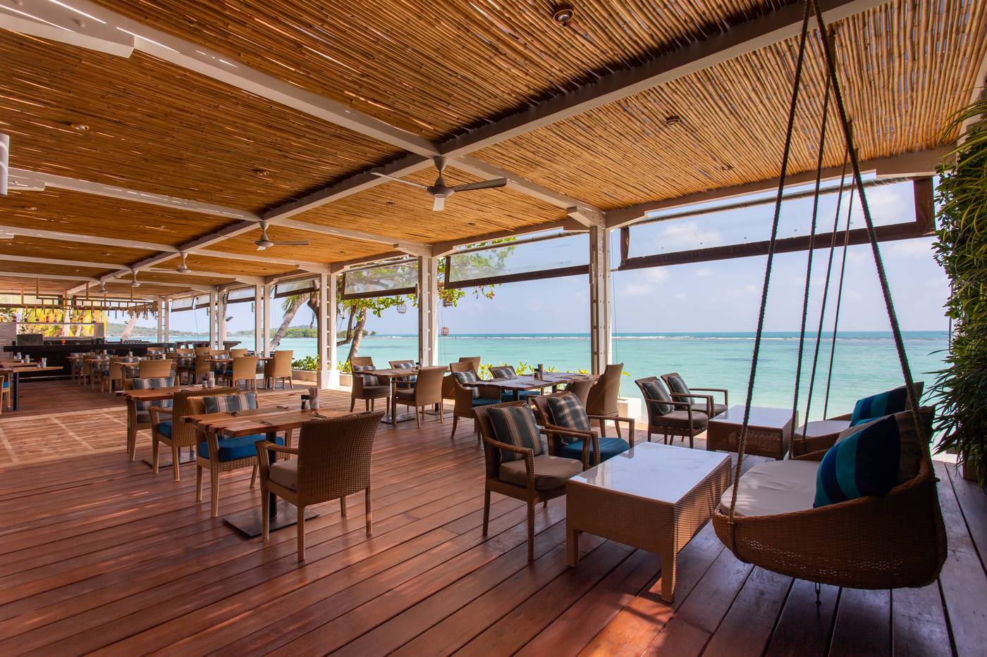 Chaweng-Regent-Beach-Resort-Restaurant-63