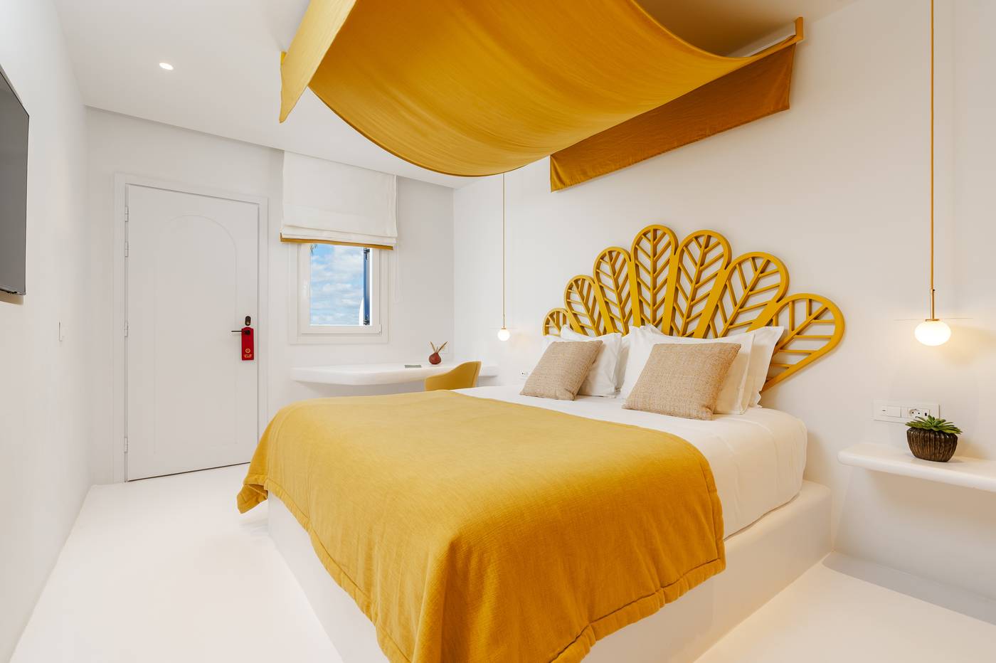 Croco-Mykonos-Room-40