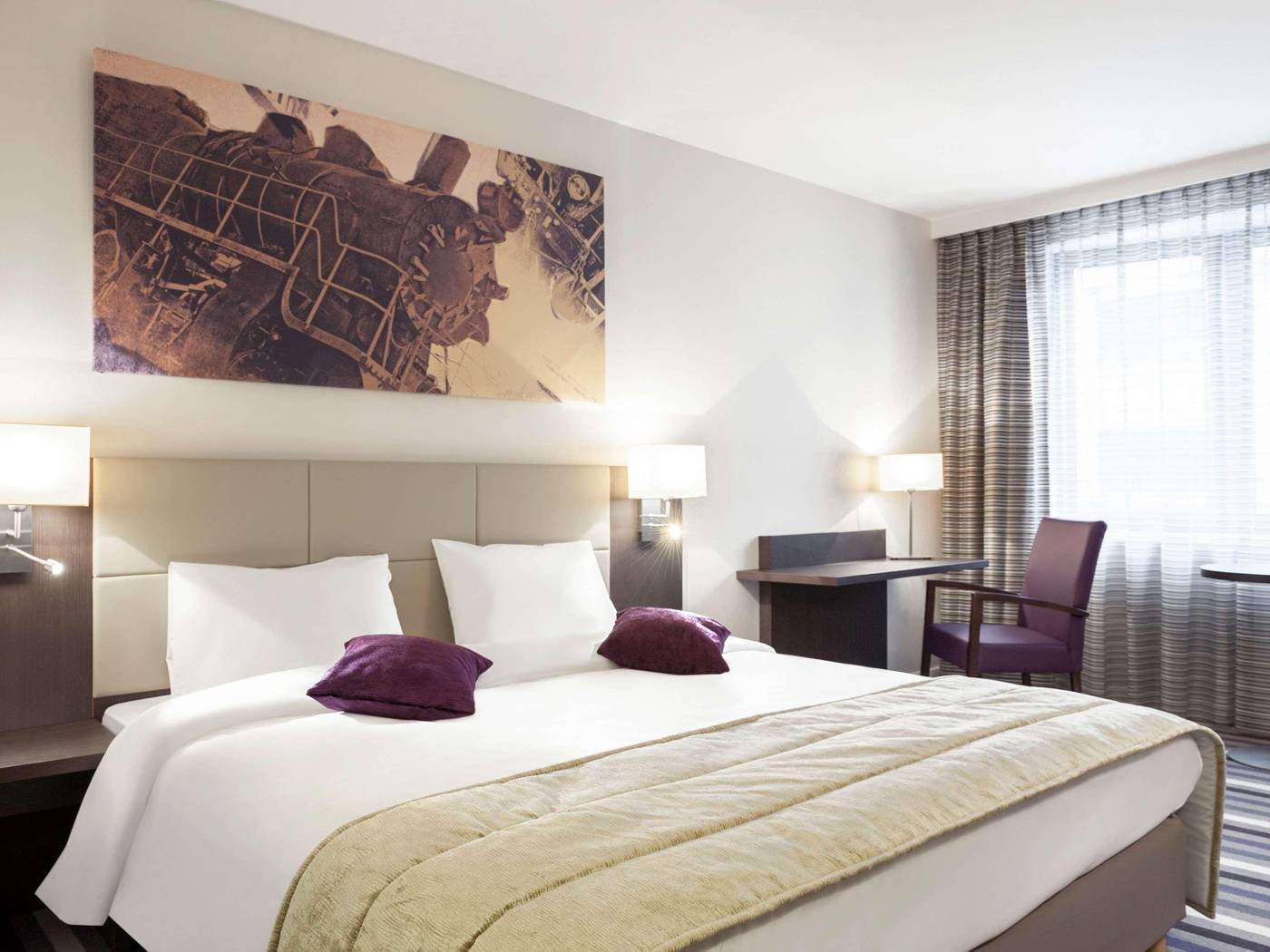 Hotel-Mercure-Brussels-Centre-Midi-Room-15