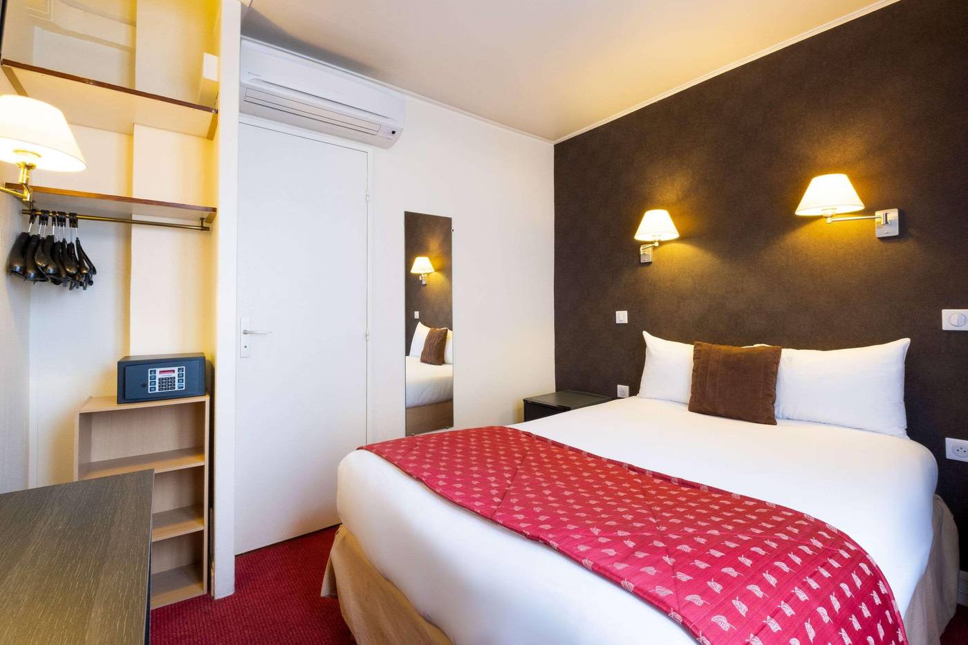 Abaca-Messidor-by-Happyculture-Room-20