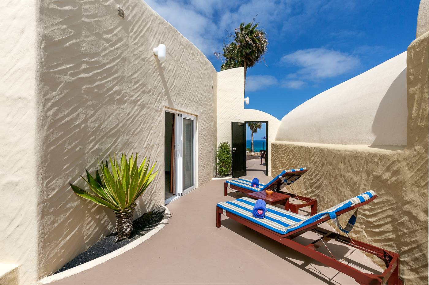 Risco-del-Gato-Suites-LIVVO-Senses-Collection-Room-75