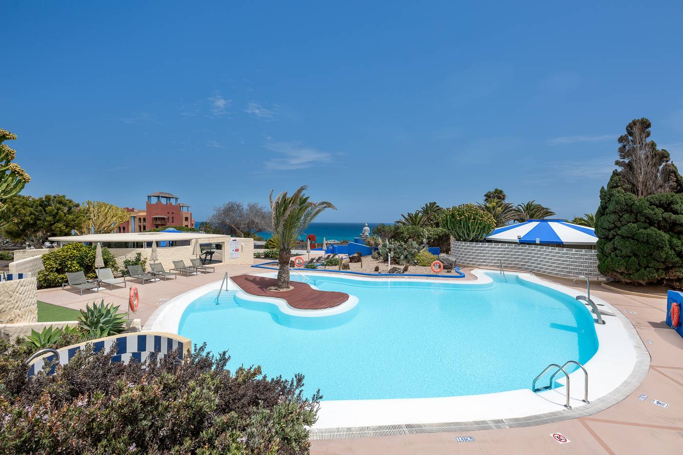 Risco-del-Gato-Suites-LIVVO-Senses-Collection-General-view-6