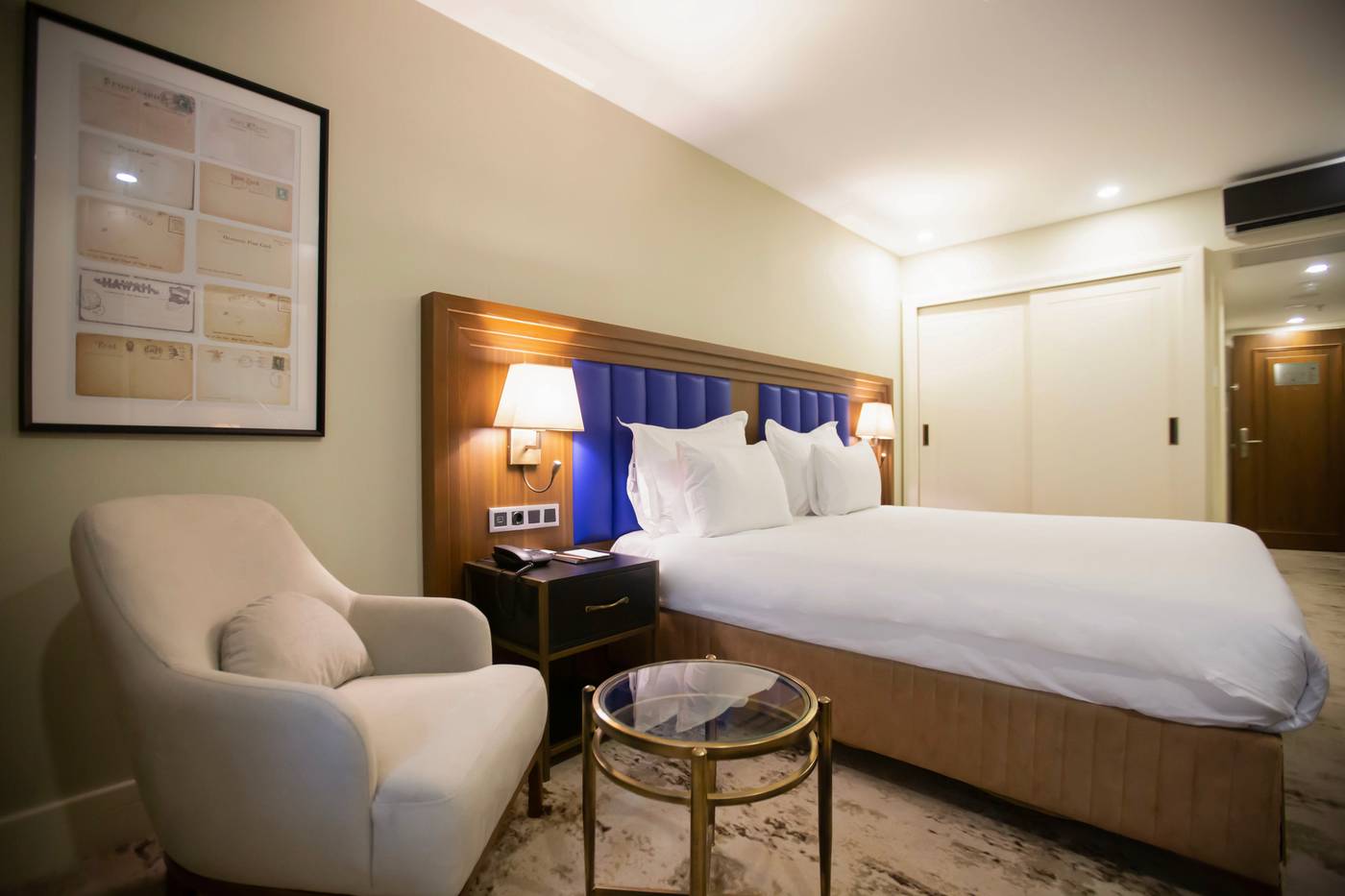 Ramada-Plaza-By-Wyndham-Istanbul-Sultanahmet-Room-36